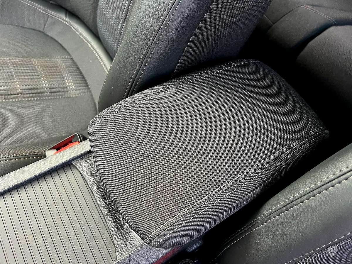 Peugeot 308, 1.2 l., Универсал