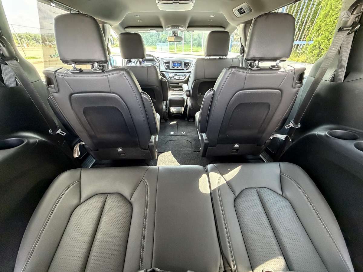 Chrysler Pacifica, 3.6 l., Минивэн