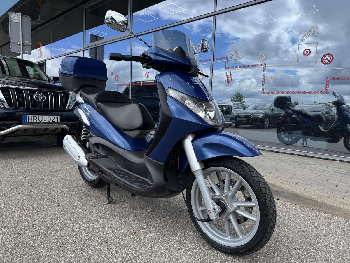 Piaggio Beverly 250cc, scooters / mopeds