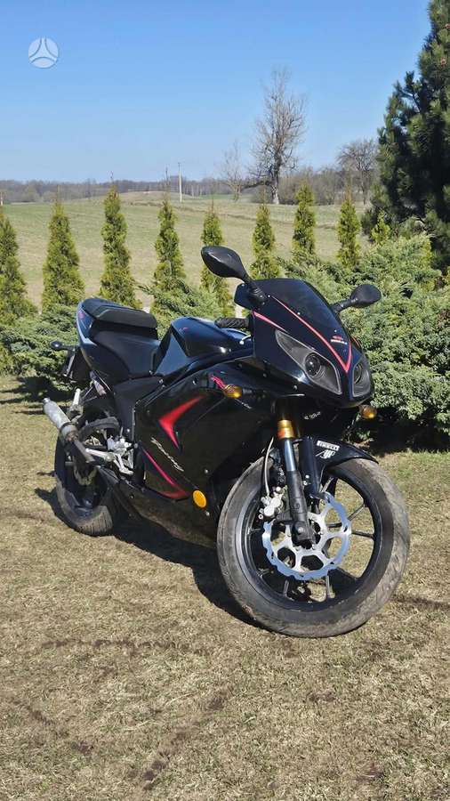 Rieju RS 50cc, scooters / mopeds