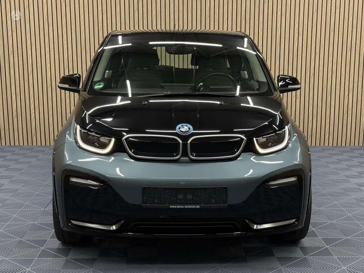 BMW i3s, 42 kWh, hatchback