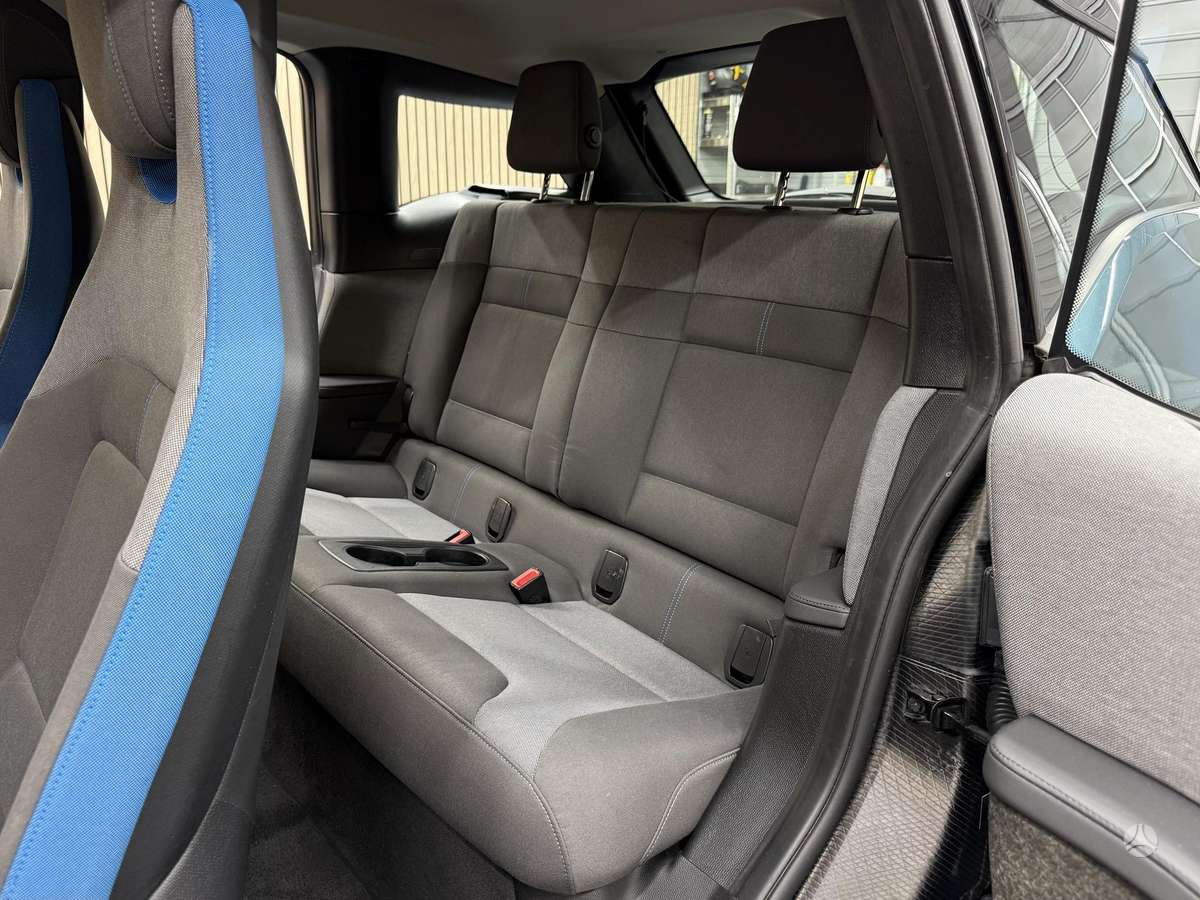 BMW i3s, 42 kWh, hatchback