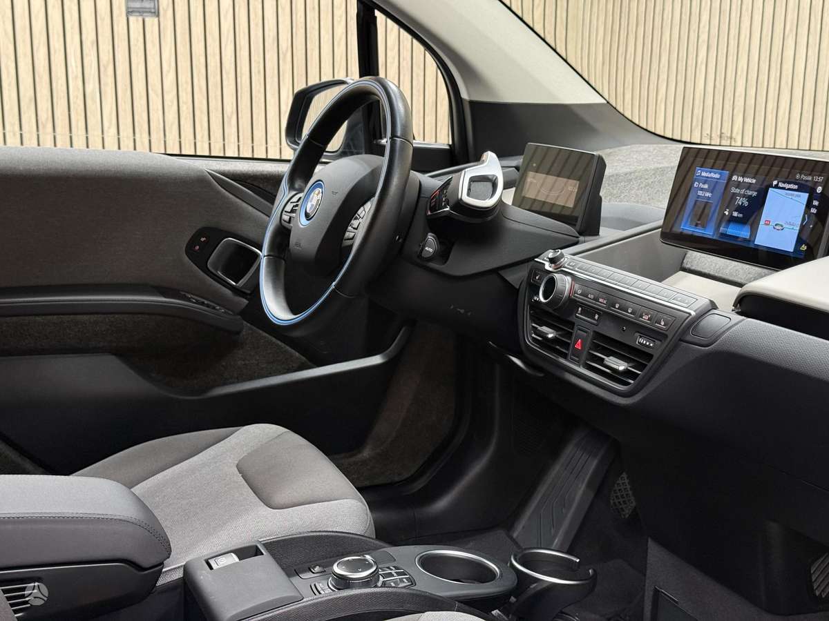 BMW i3s, 42 kWh, hatchback