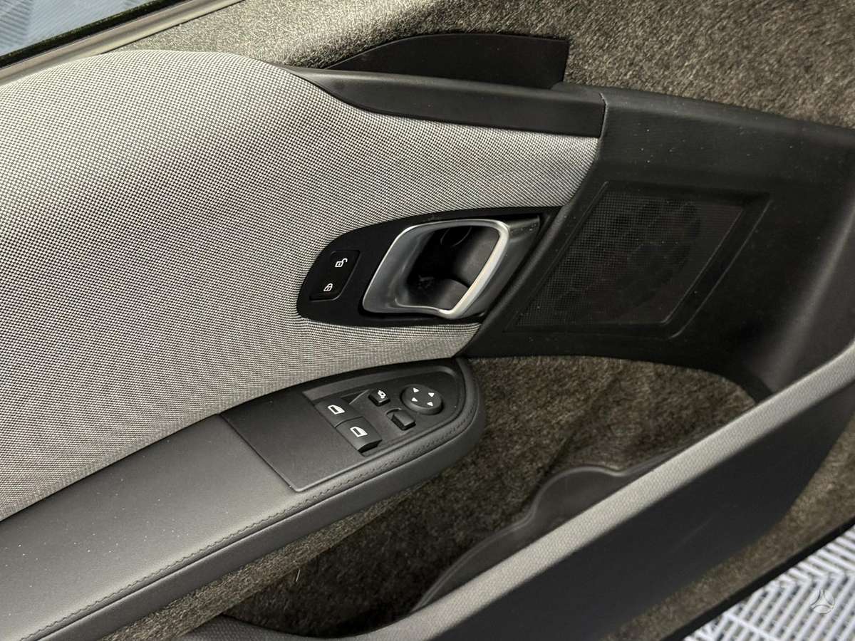 BMW i3s, 42 kWh, hatchback