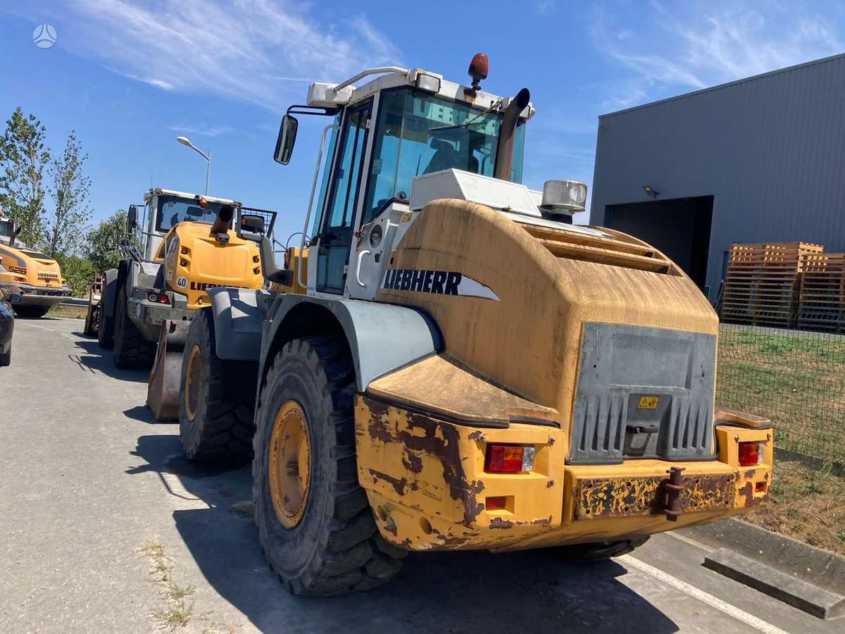 Liebherr L538, фронтальные погрузчики