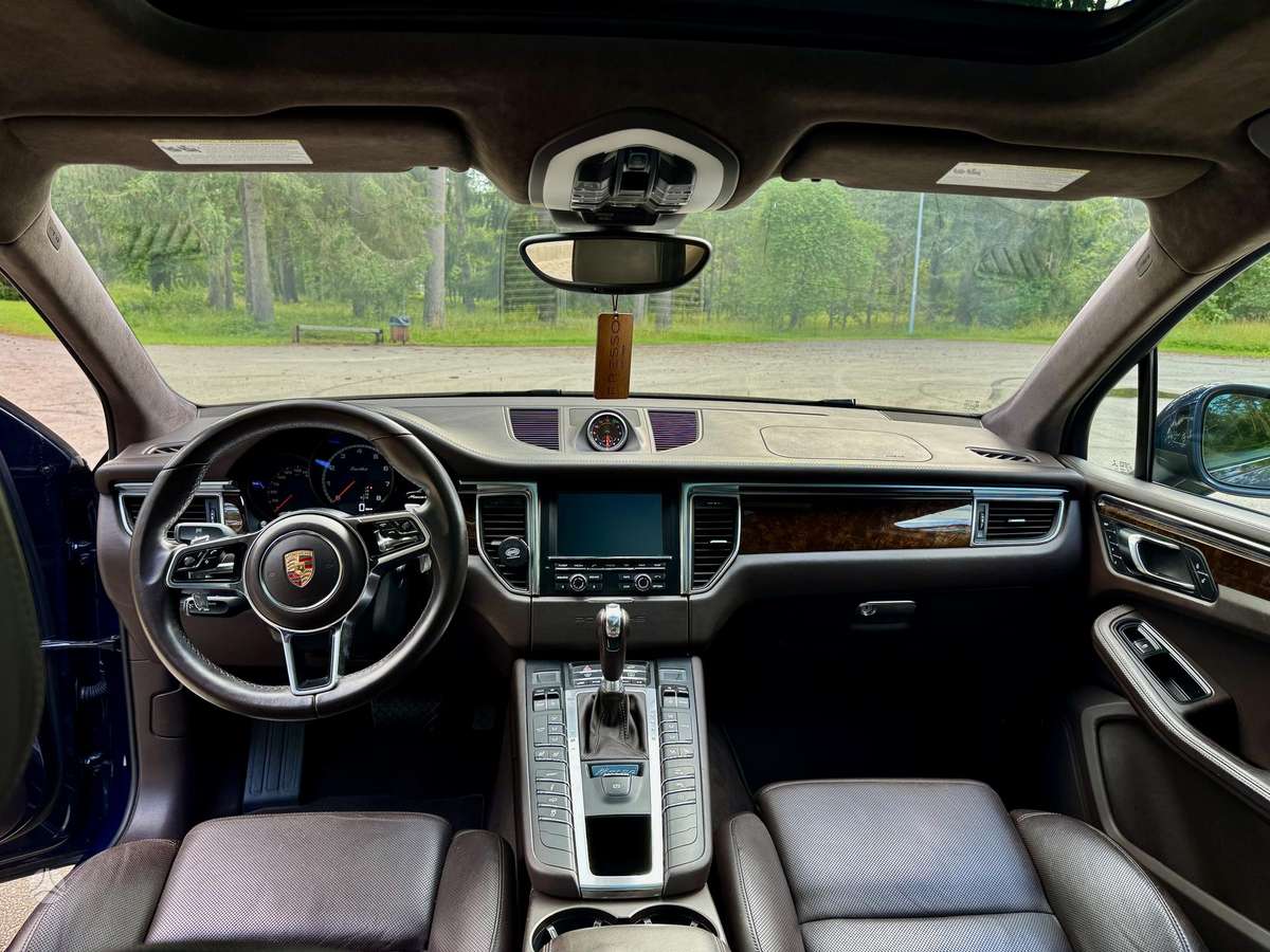 Porsche Macan - 6