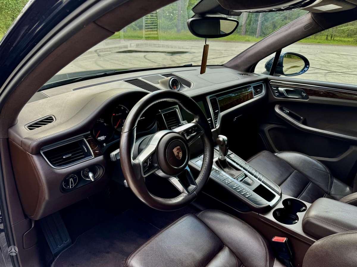 Porsche Macan - 7