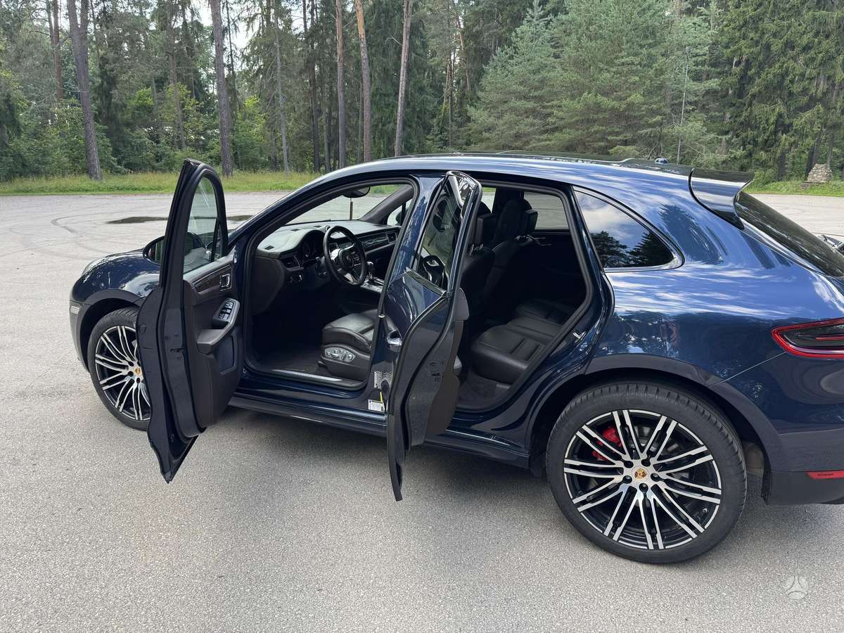 Porsche Macan - 8
