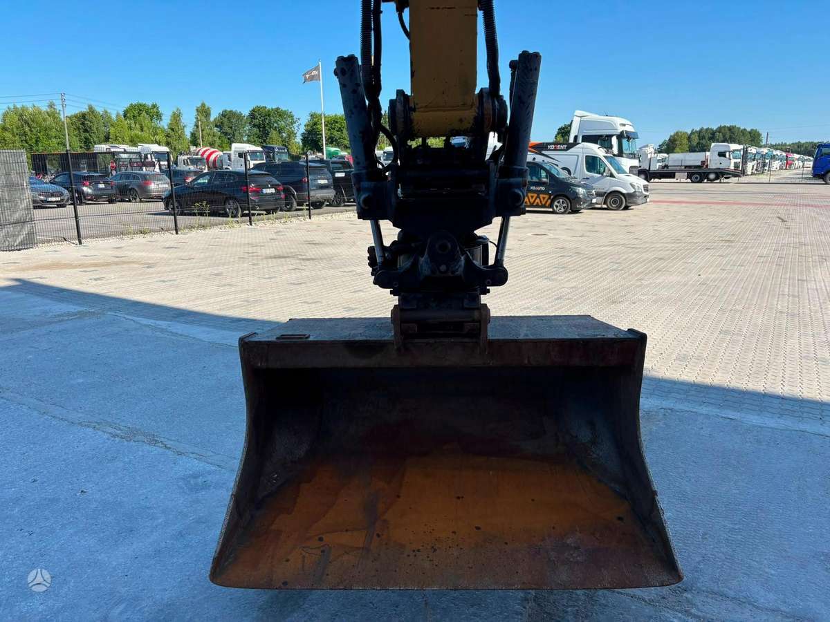 Caterpillar 310 07A, excavator