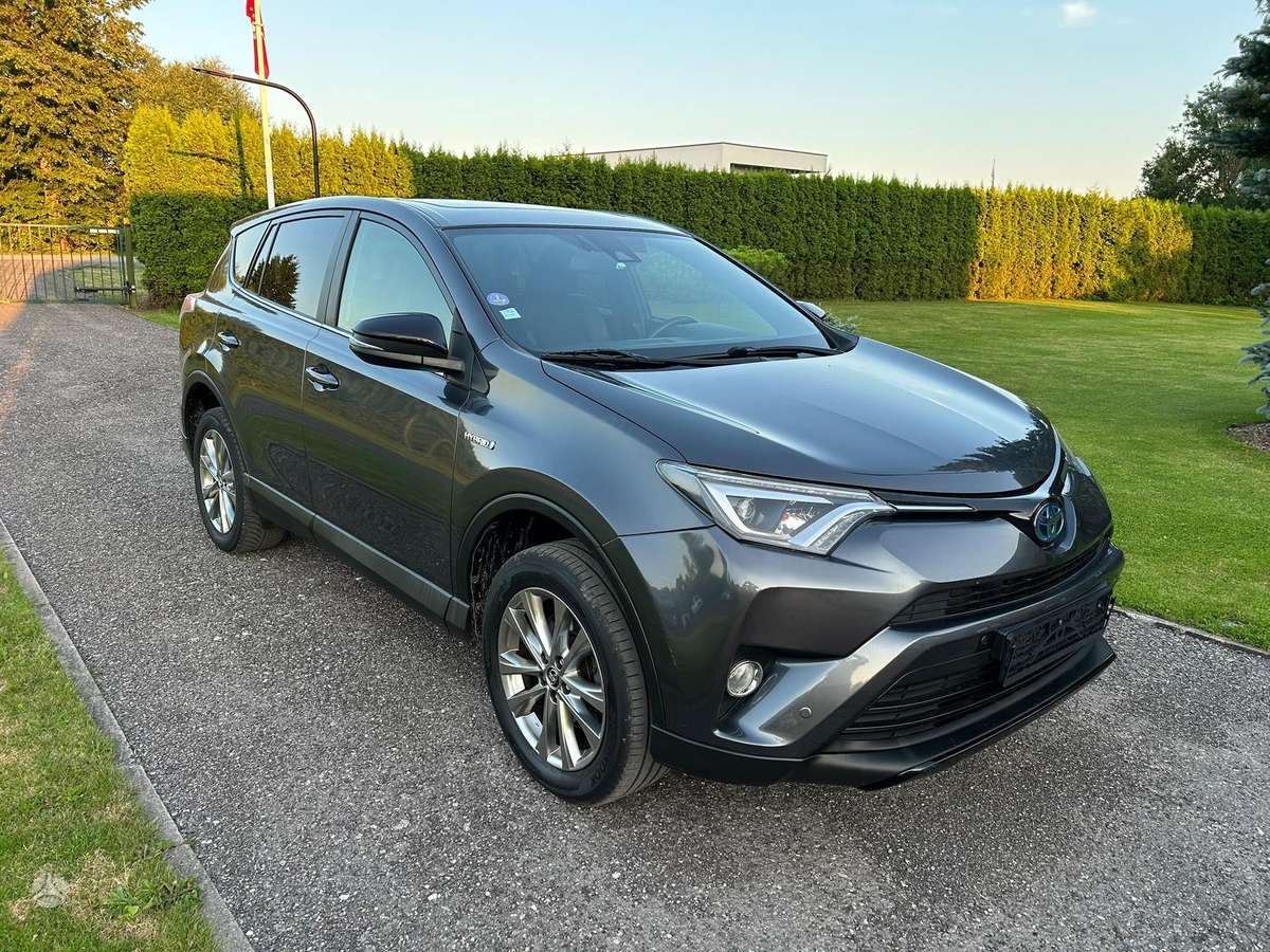 Toyota RAV4 - 9