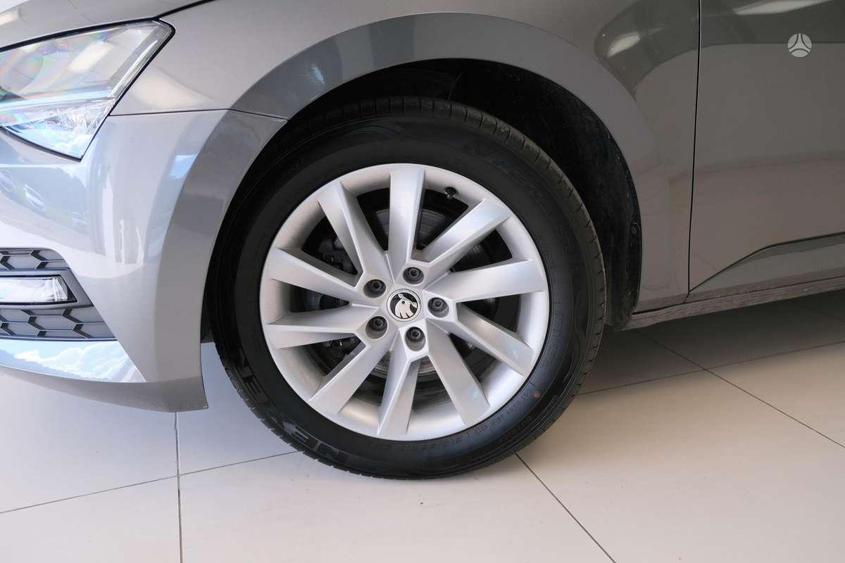 Skoda Superb, 1.5 l., Универсал