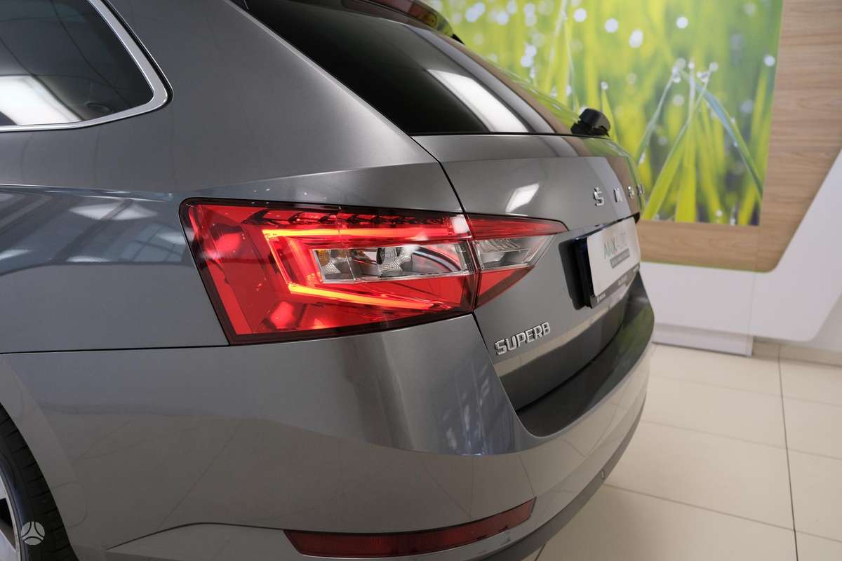Skoda Superb, 1.5 l., Универсал