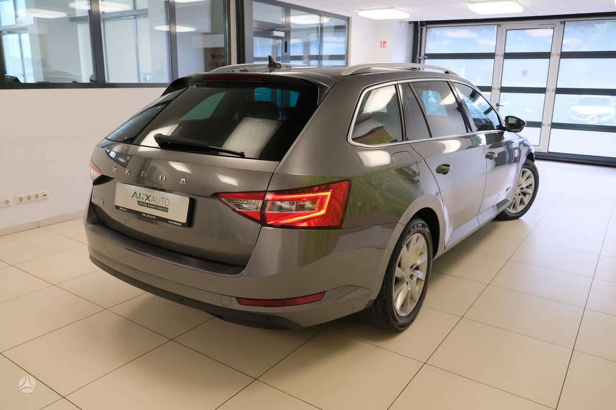 Skoda Superb, 1.5 l., Универсал