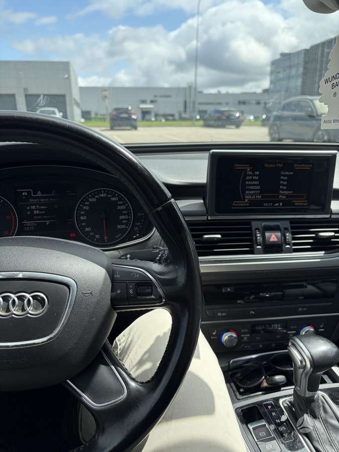 Audi A6, 2.0 l., universalas