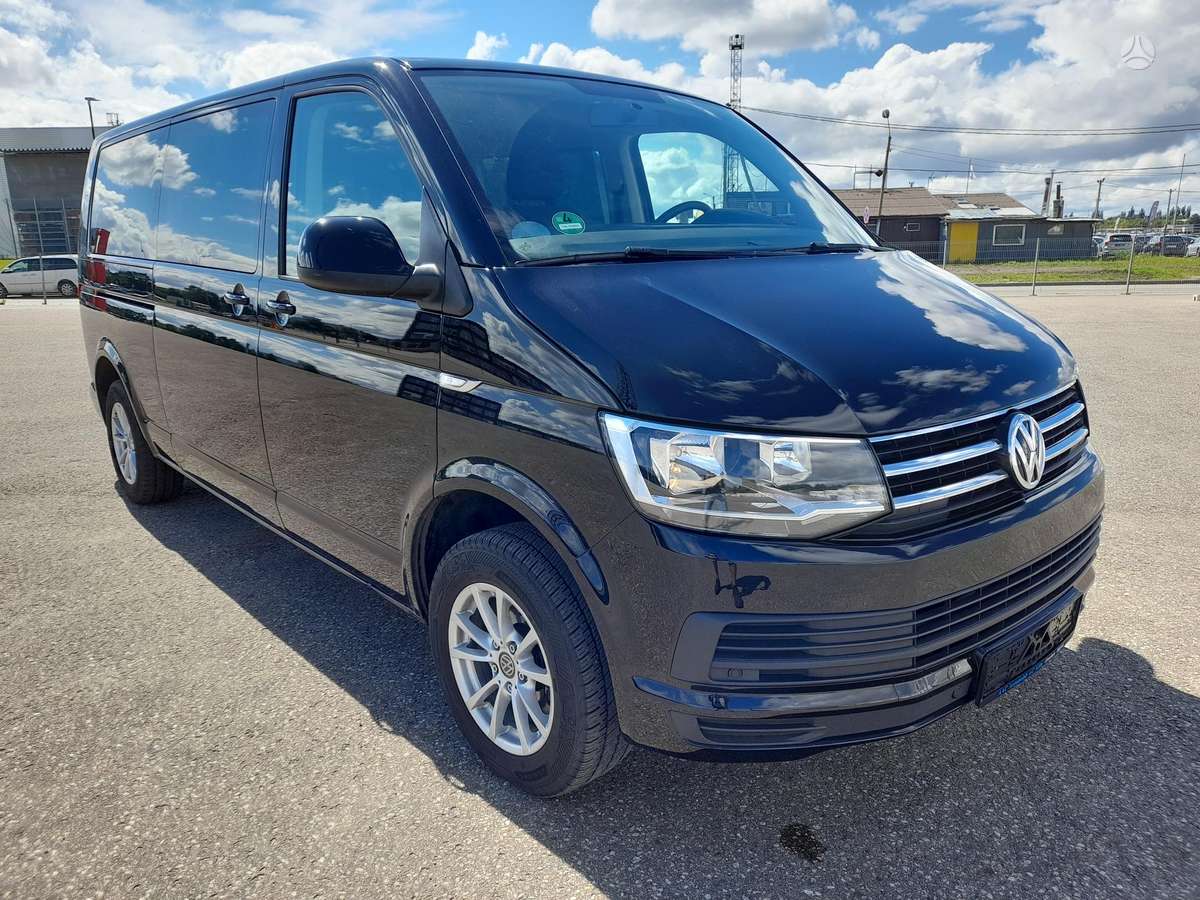 Volkswagen Caravelle - 1