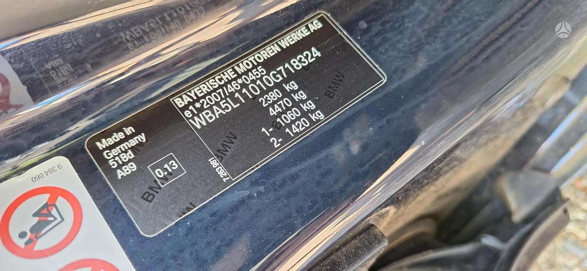BMW 518, 2.0 l., wagon