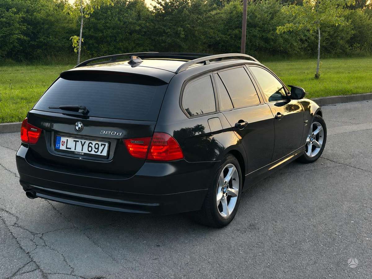 BMW 320, 2.0 l., wagon