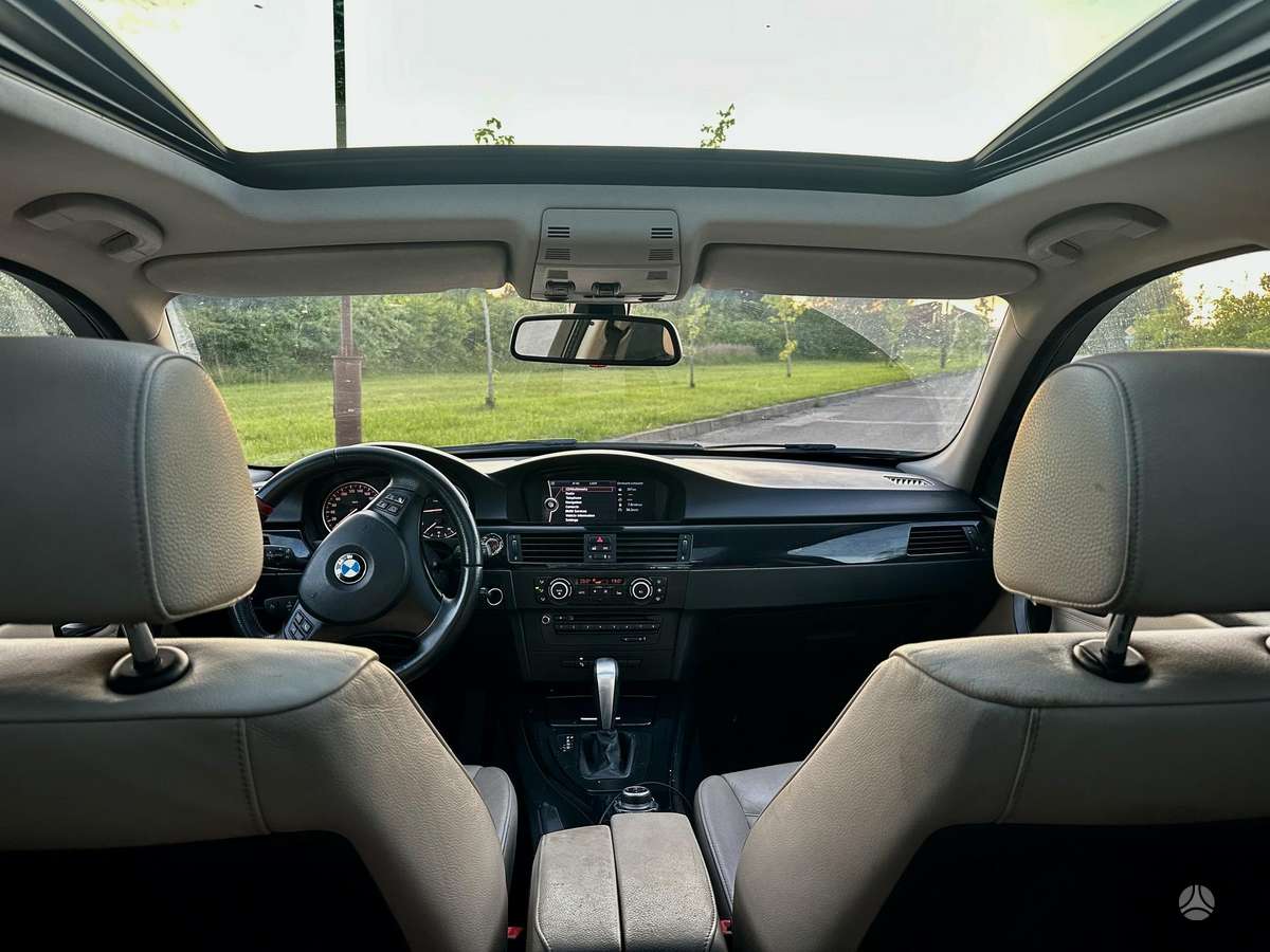 BMW 320, 2.0 l., wagon