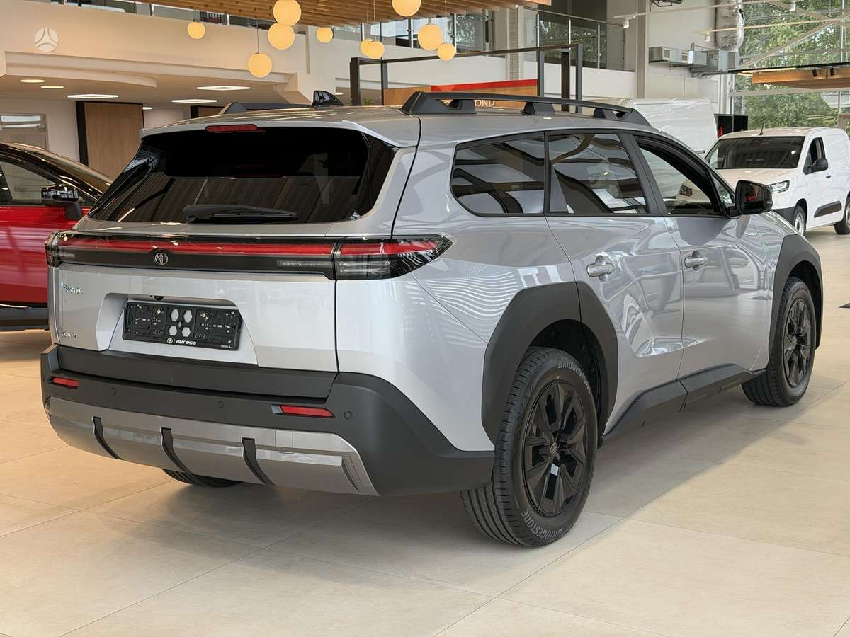Toyota bZ4X - 4