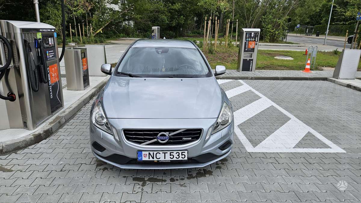 Volvo V60 - 2