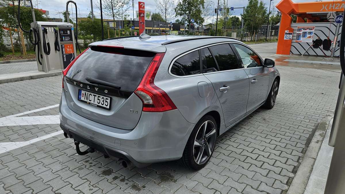Volvo V60, 2.0 l., wagon