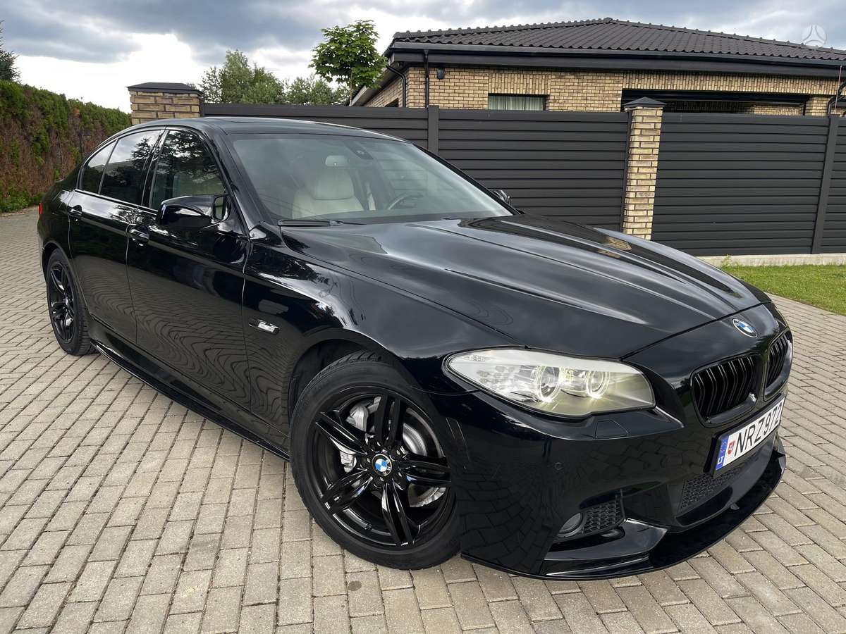 BMW 535, 3.0 l., Седан