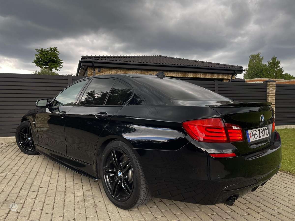 BMW 535, 3.0 l., Седан