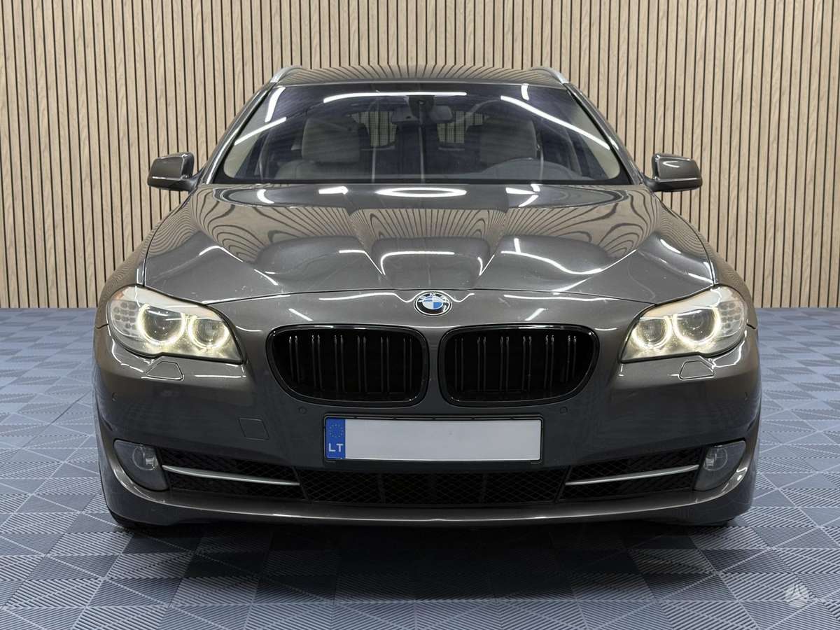 BMW 525, 3.0 l., wagon