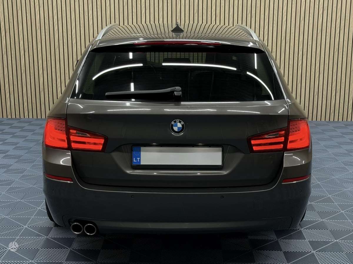BMW 525, 3.0 l., wagon