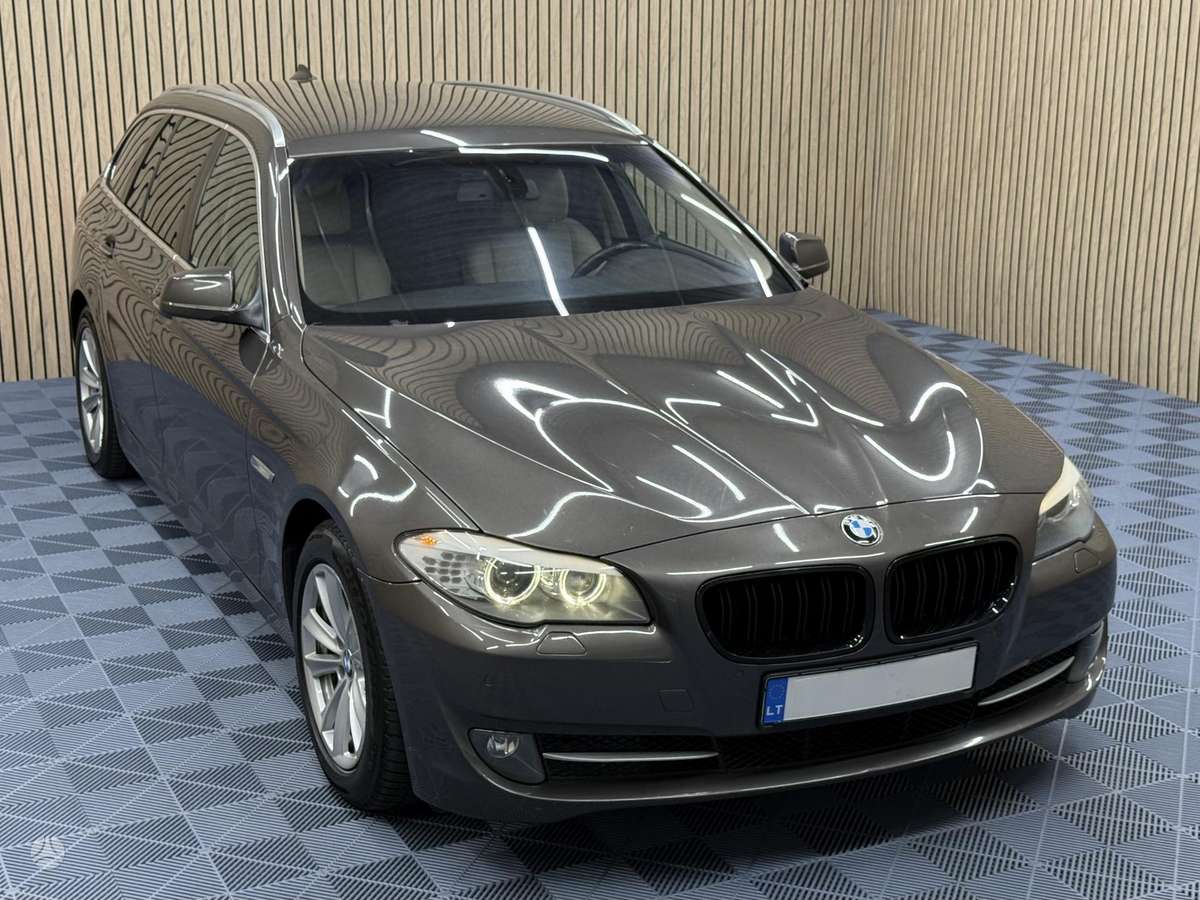 BMW 525, 3.0 l., wagon