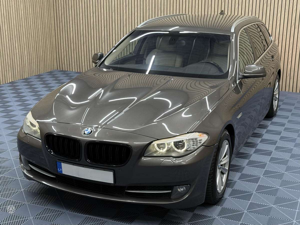 BMW 525, 3.0 l., wagon