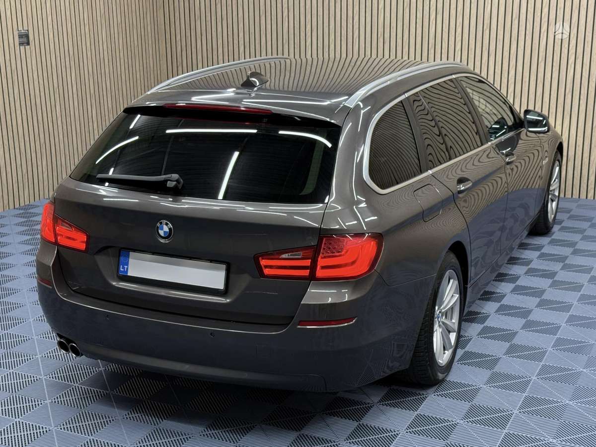 BMW 525, 3.0 l., wagon