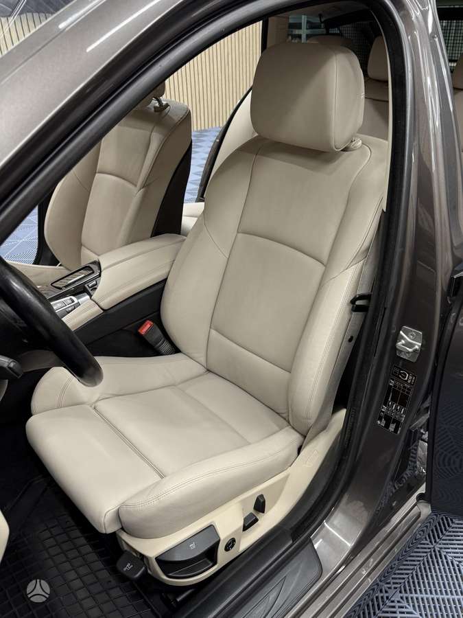 BMW 525, 3.0 l., wagon