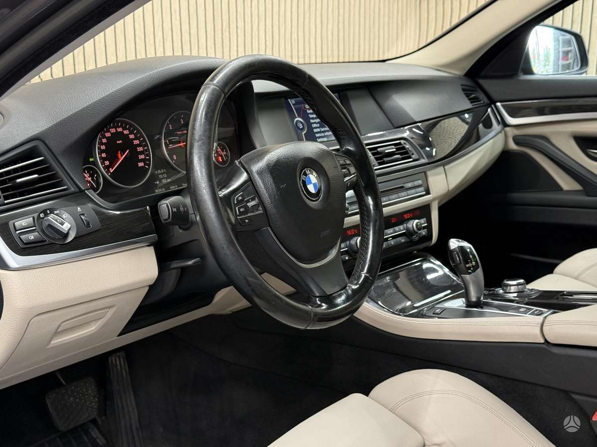BMW 525, 3.0 l., wagon