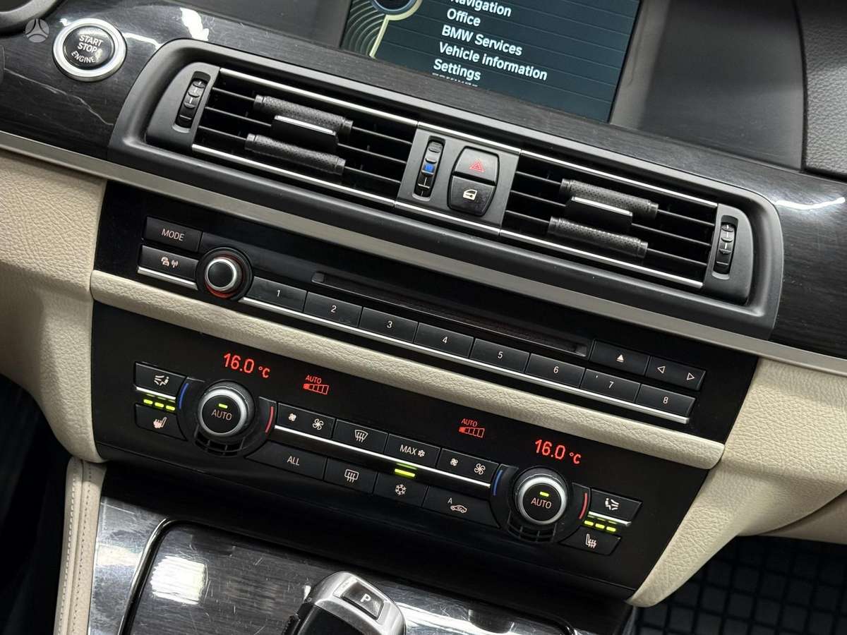 BMW 525, 3.0 l., wagon