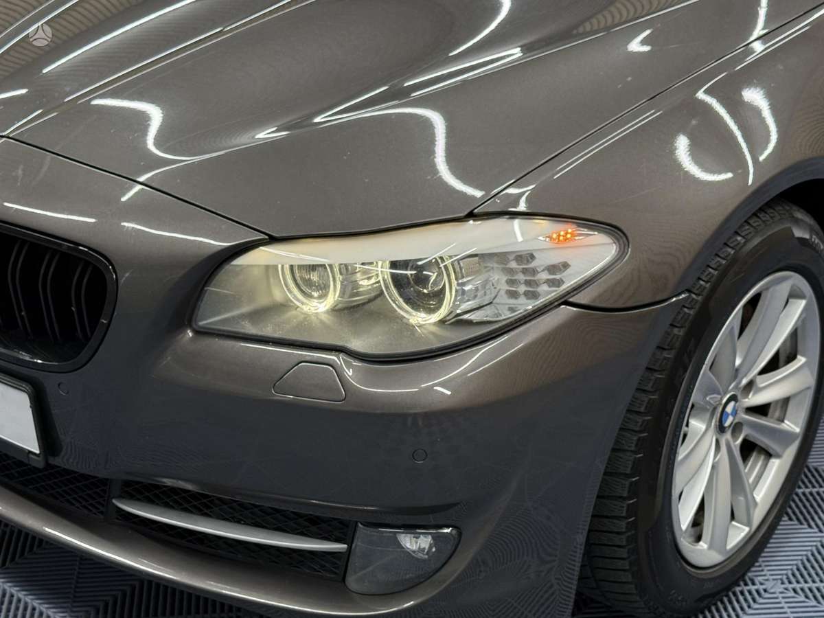 BMW 525, 3.0 l., wagon