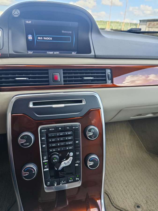 Volvo V70, 2.0 l., Универсал