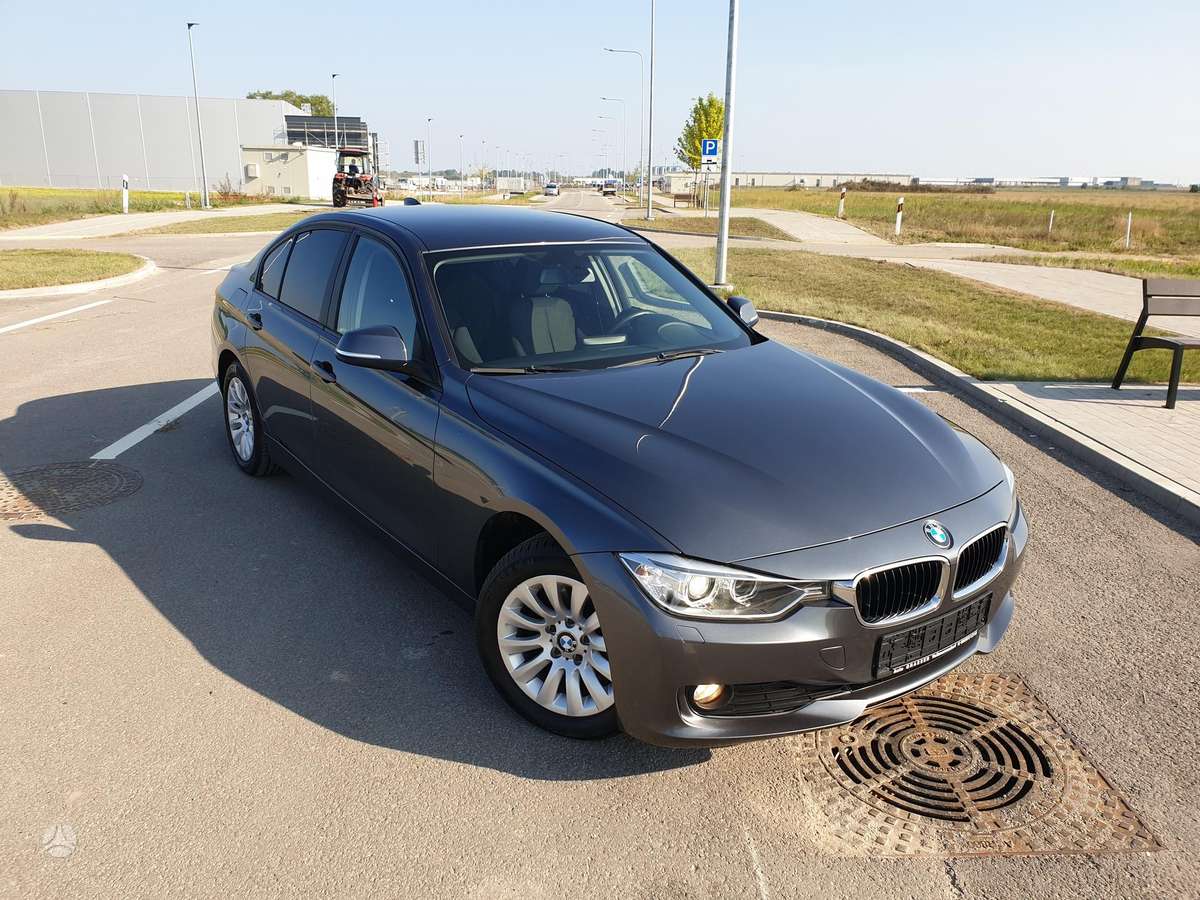 BMW 318, 2.0 l., Седан