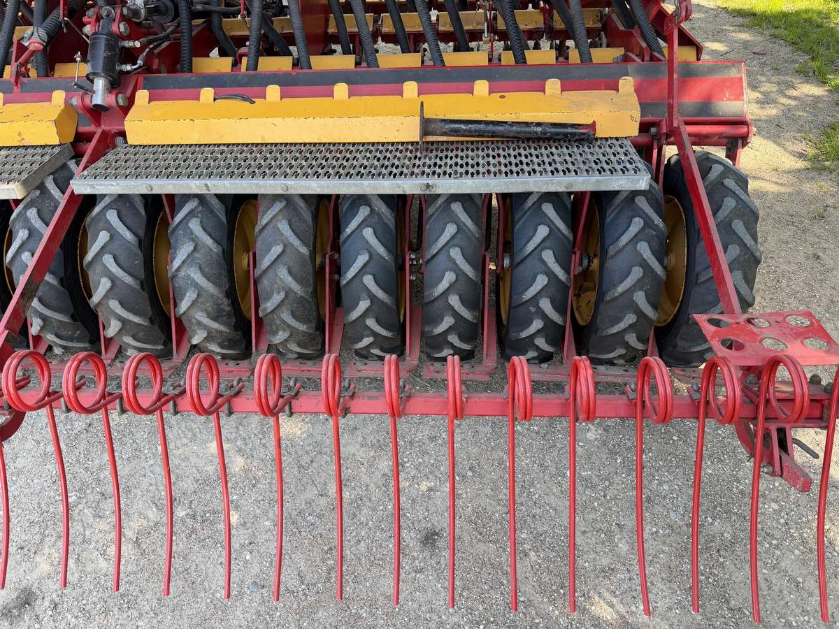 Vaderstad Rapid 400C, сеялки, сажалки