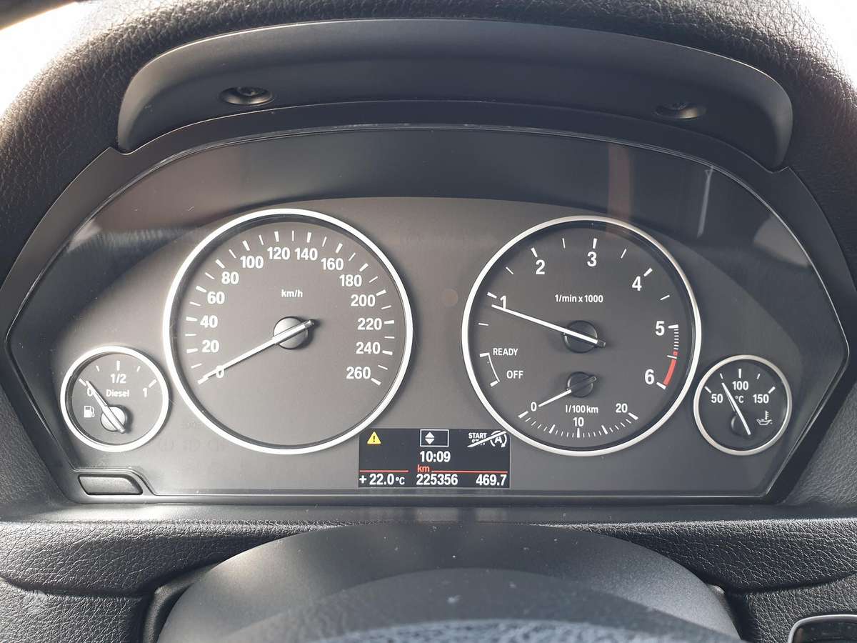 BMW 318, 2.0 l., Седан
