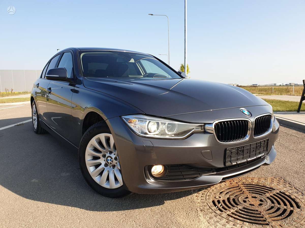 BMW 318, 2.0 l., Седан