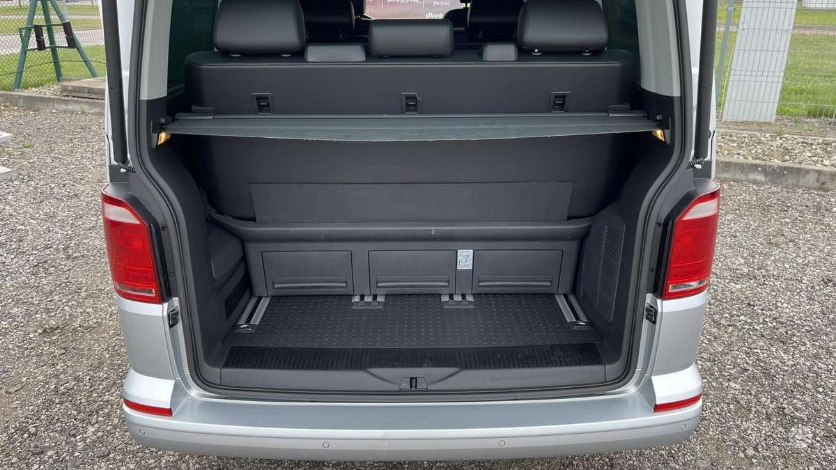 Volkswagen Multivan, 2.0 l., Минивэн