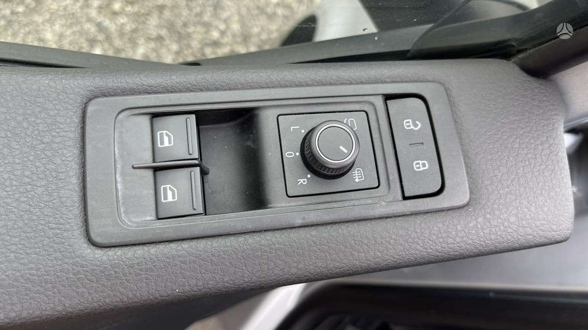 Volkswagen Multivan, 2.0 l., Минивэн