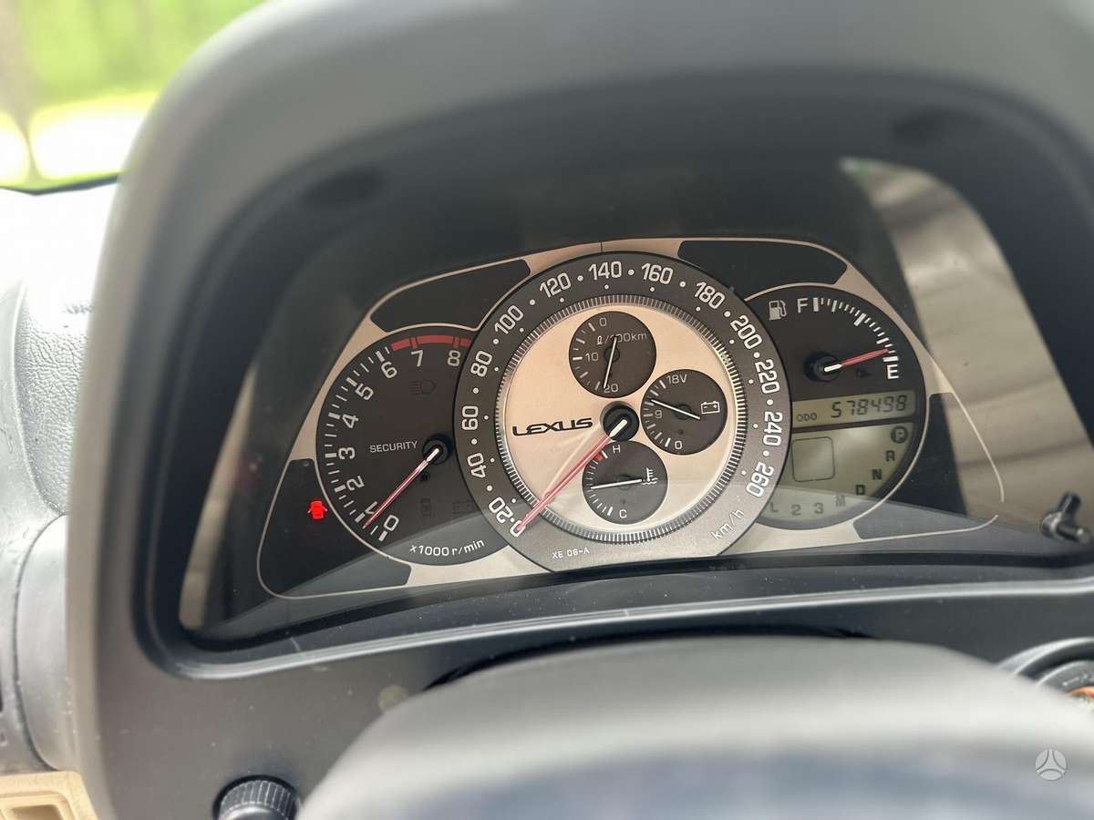 Lexus IS 300, 3.0 l., Универсал