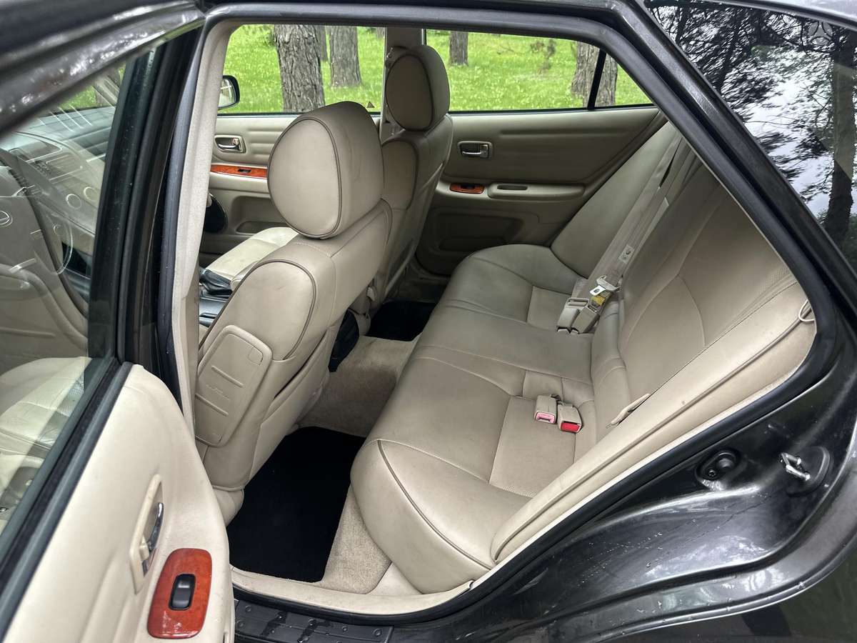 Lexus IS 300, 3.0 l., Универсал