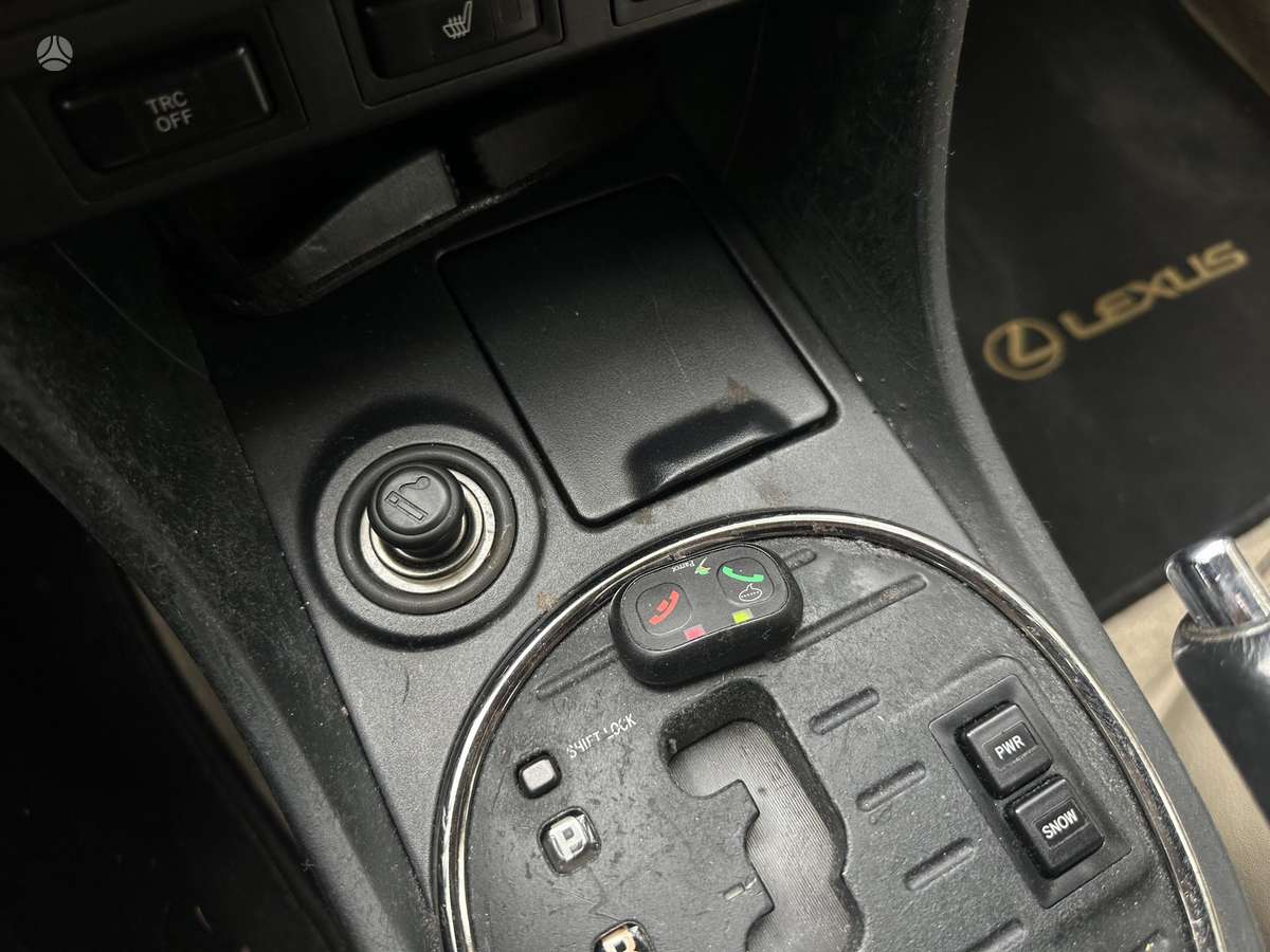 Lexus IS 300, 3.0 l., Универсал