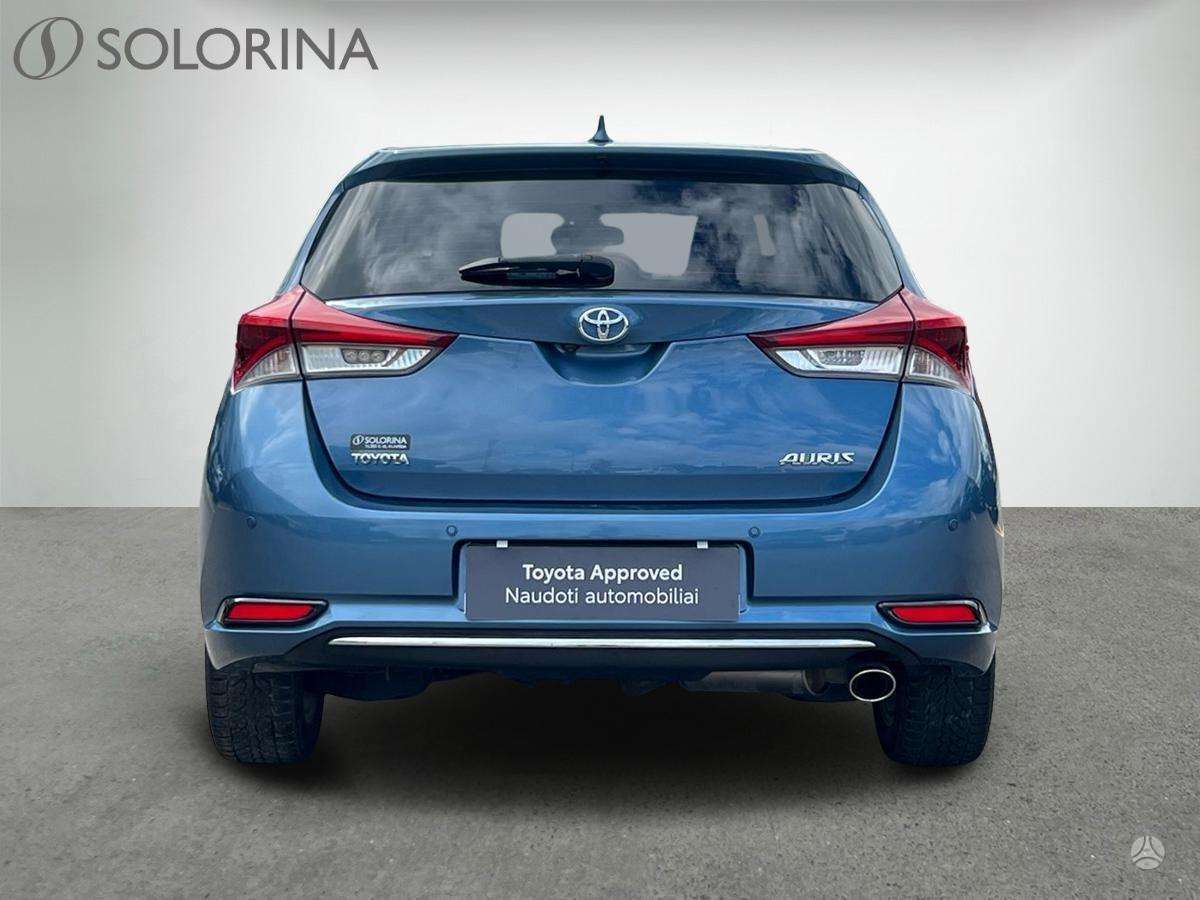 Toyota Auris, 1.2 l., hatchback
