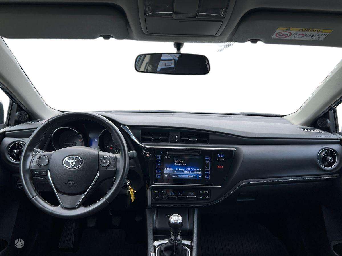 Toyota Auris, 1.2 l., hatchback