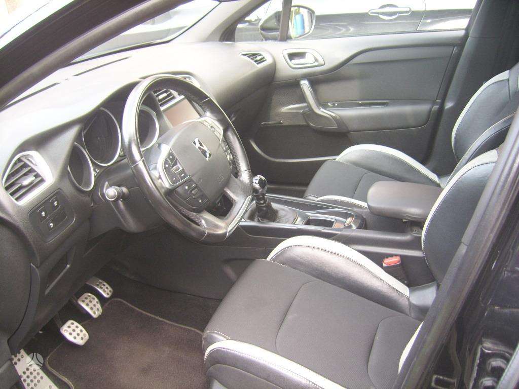 Citroen DS4, 1.6 l., hatchback