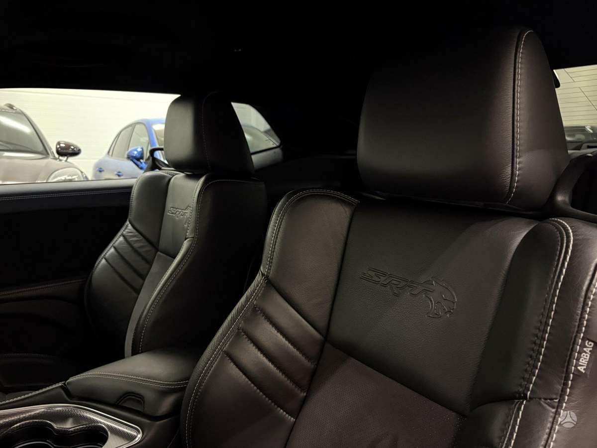 Dodge Challenger, 6.2 l., coupe